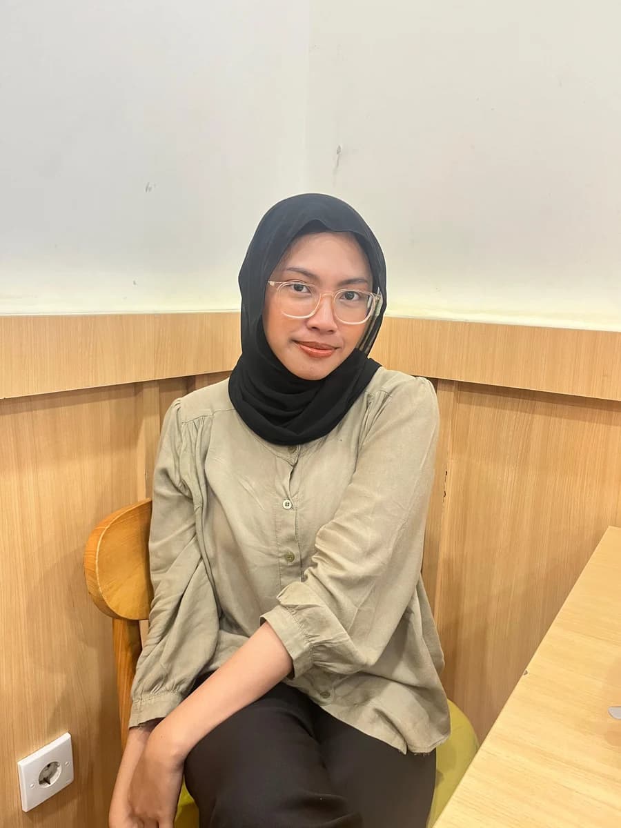 Portrait of Naura Thara Syifa